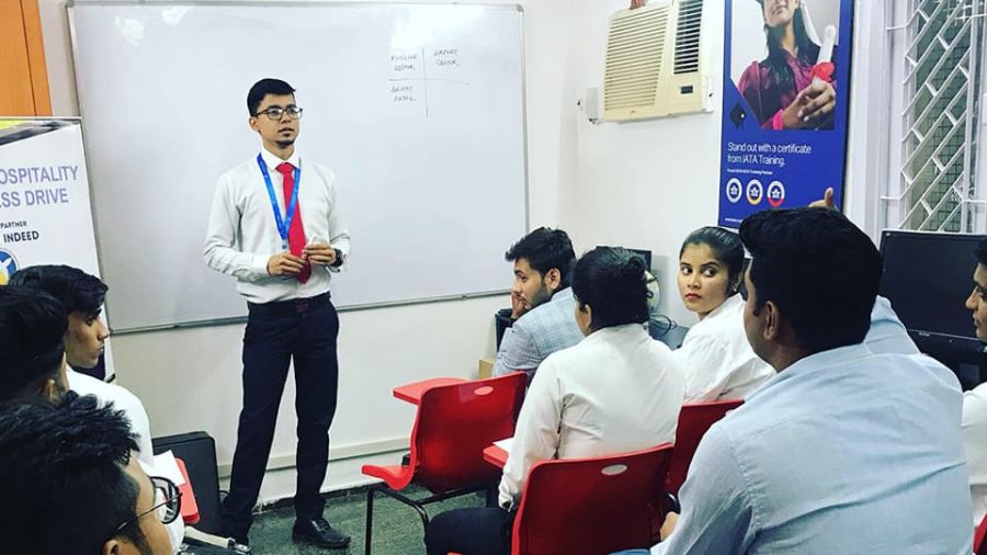 What Are the Eligibility Criteria for a Ticketing Course